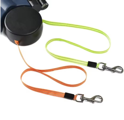 Dual Retractable Leash with LED Light (Two Dogs)